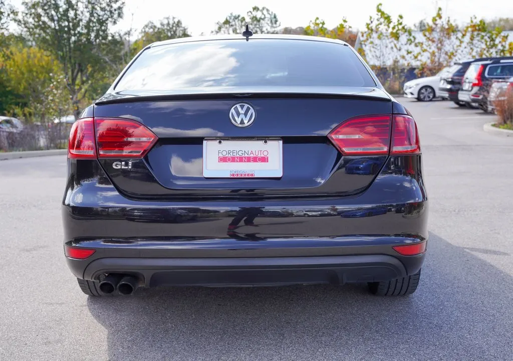 2014 Volkswagen Jetta GLI Autobahn photo 2