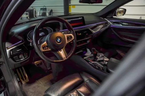 More photos of 2020 BMW 5 Series M550i xDrive at Foreign Auto Connect, IN