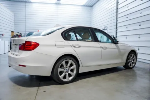 More photos of 2015 BMW 3 Series 328i xDrive at Foreign Auto Connect, IN