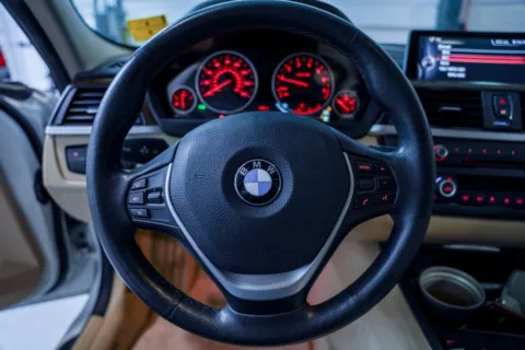 More photos of 2015 BMW 3 Series 328i xDrive at Foreign Auto Connect, IN