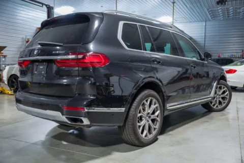 More photos of 2019 BMW X7 xDrive50i at Foreign Auto Connect, IN