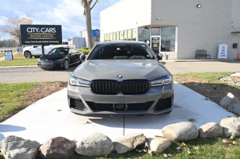 Photos of 2021 BMW M550i xDrive for sale in Troy, MI at City of Cars