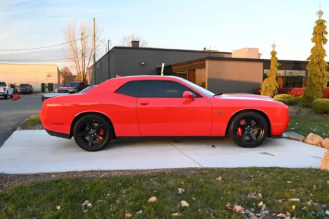 More photos of 2022 Dodge Challenger SRT Hellcat at City of Cars, MI