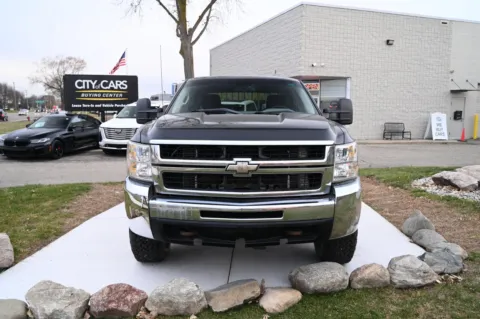 Photos of 2009 Chevrolet Silverado 2500HD Work Truck for sale in Troy, MI at City of Cars
