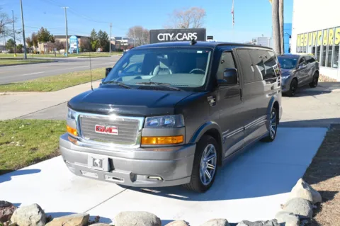 Black 2018 GMC Savana 2500 LS for sale in Troy, MI