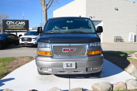 Photos of 2018 GMC Savana 2500 LS for sale in Troy, MI at City of Cars