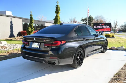 More photos of 2022 BMW M550i xDrive at City of Cars, MI