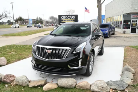 Black 2023 Cadillac XT5 AWD Premium Luxury for sale in Troy, MI