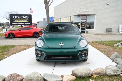 Photos of 2017 Volkswagen Beetle for sale in Troy, MI at City of Cars