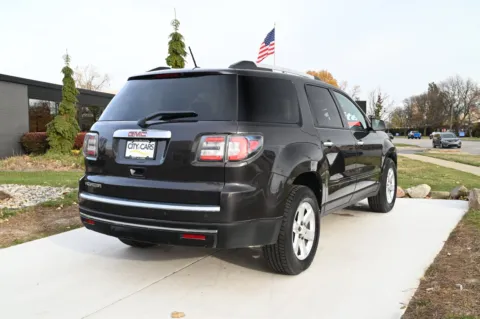 More photos of 2015 GMC Acadia SLE-2 at City of Cars, MI