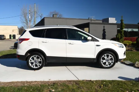 More photos of 2016 Ford Escape Titanium at City of Cars, MI