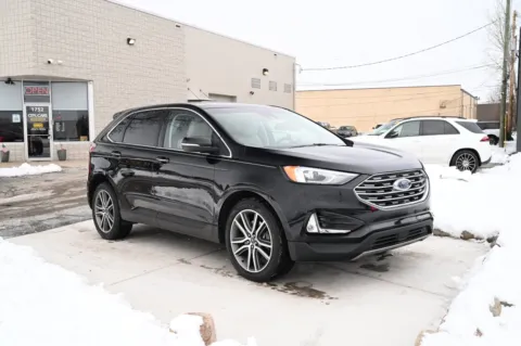Another view of 2019 Ford Edge Titanium for sale in Troy, MI at City of Cars