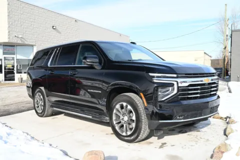 Another view of 2025 Chevrolet Suburban 4WD LT for sale in Troy, MI at City of Cars