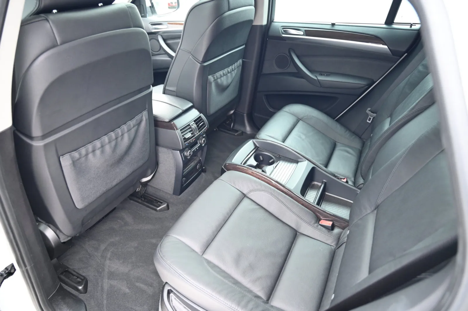 2013 BMW X6 xDrive50i - Photo 40