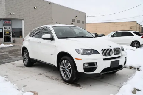 Another view of 2013 BMW X6 xDrive50i for sale in Troy, MI at City of Cars