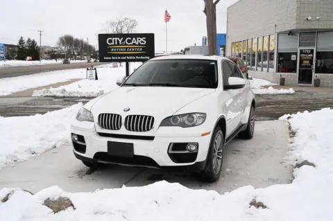 White 2013 BMW X6 xDrive50i for sale in Troy, MI
