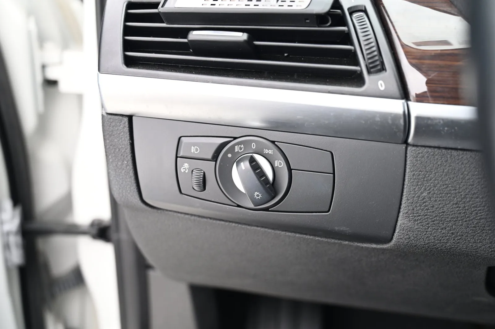 2013 BMW X6 xDrive50i - Photo 24