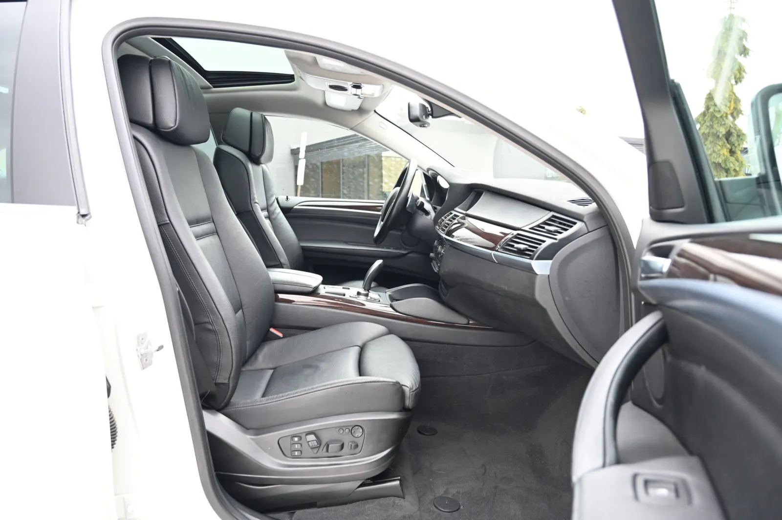 2013 BMW X6 xDrive50i - Photo 48