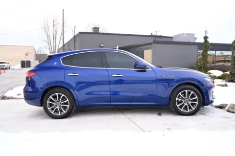 More photos of 2020 Maserati Levante AWD at City of Cars, MI
