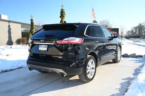 More photos of 2019 Ford Edge Titanium at City of Cars, MI