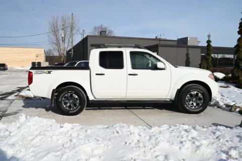 More photos of 2019 Nissan Frontier PRO-4X at City of Cars, MI