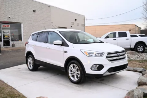 Another view of 2019 Ford Escape SE for sale in Troy, MI at City of Cars