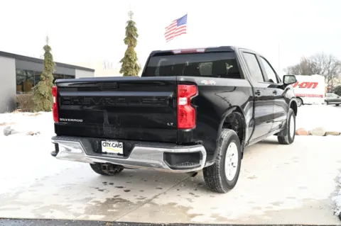 More photos of 2023 Chevrolet Silverado 1500 4WD Crew Cab Standard Bed LT at City of Cars, MI