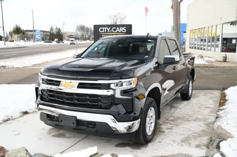 Black 2023 Chevrolet Silverado 1500 4WD Crew Cab Standard Bed LT for sale in Troy, MI