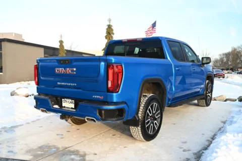 More photos of 2022 GMC Sierra 1500 AT4 at City of Cars, MI