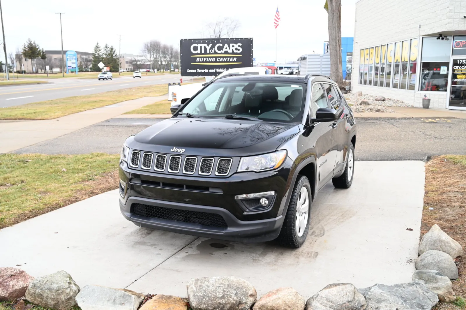 Black 2019 Jeep Compass Latitude 4x4 for sale in Troy, MI