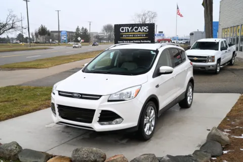 White 2016 Ford Escape Titanium for sale in Troy, MI