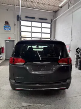 More photos of 2020 Chrysler Pacifica Touring L at City of Cars, MI