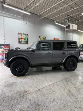 Photos of 2023 Ford Bronco Outer Banks for sale in Troy, MI at City of Cars