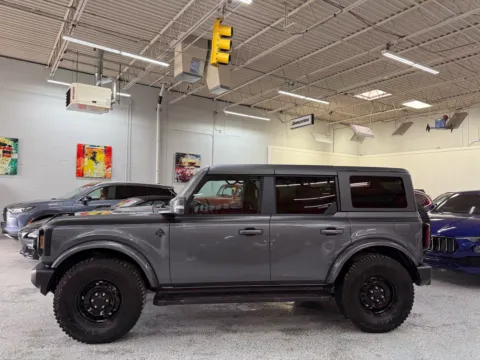 Photos of 2023 Ford Bronco Outer Banks for sale in Troy, MI at City of Cars