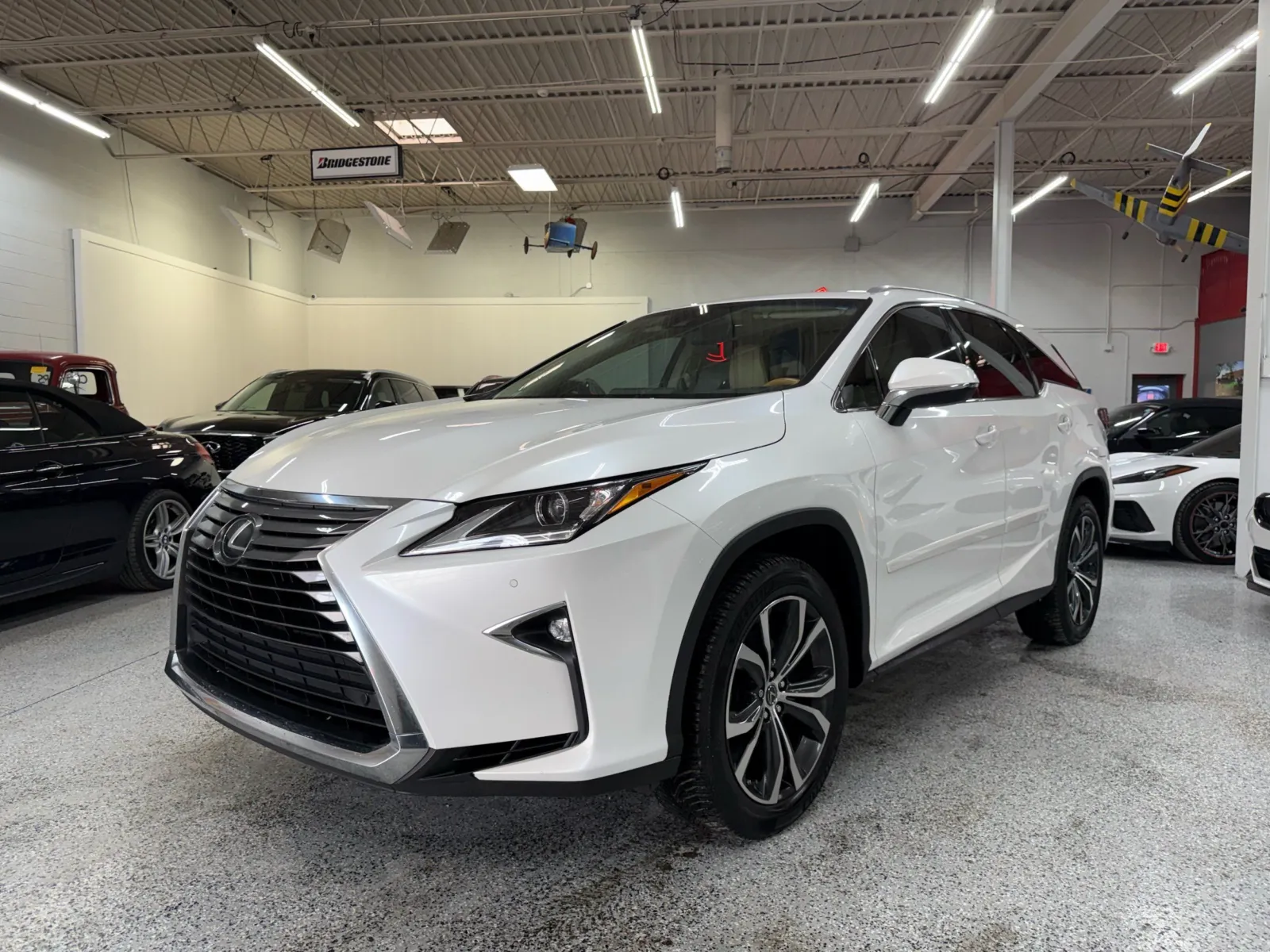 White 2019 Lexus RX 350L Premium for sale in Troy, MI