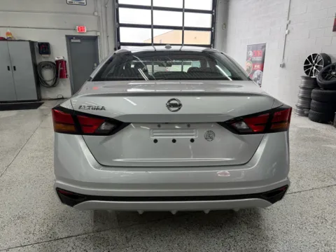 More photos of 2020 Nissan Altima S FWD at City of Cars, MI