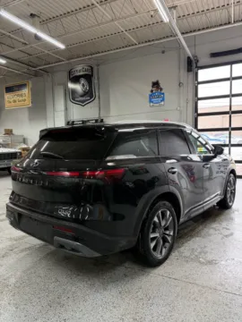More photos of 2022 Infiniti QX60 LUXE AWD at City of Cars, MI
