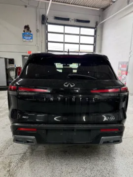 More photos of 2022 Infiniti QX60 LUXE AWD at City of Cars, MI