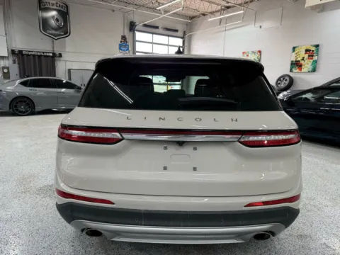 More photos of 2023 Lincoln Corsair Reserve at City of Cars, MI