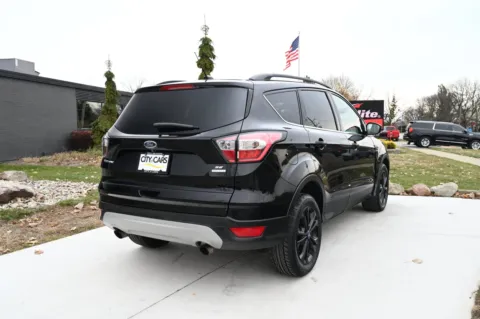 More photos of 2018 Ford Escape SE at City of Cars, MI