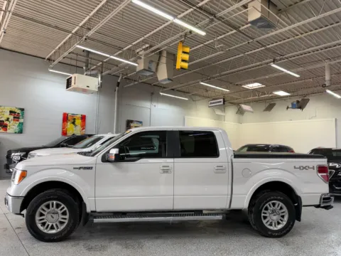 Photos of 2012 Ford F-150 LARIAT for sale in Troy, MI at City of Cars