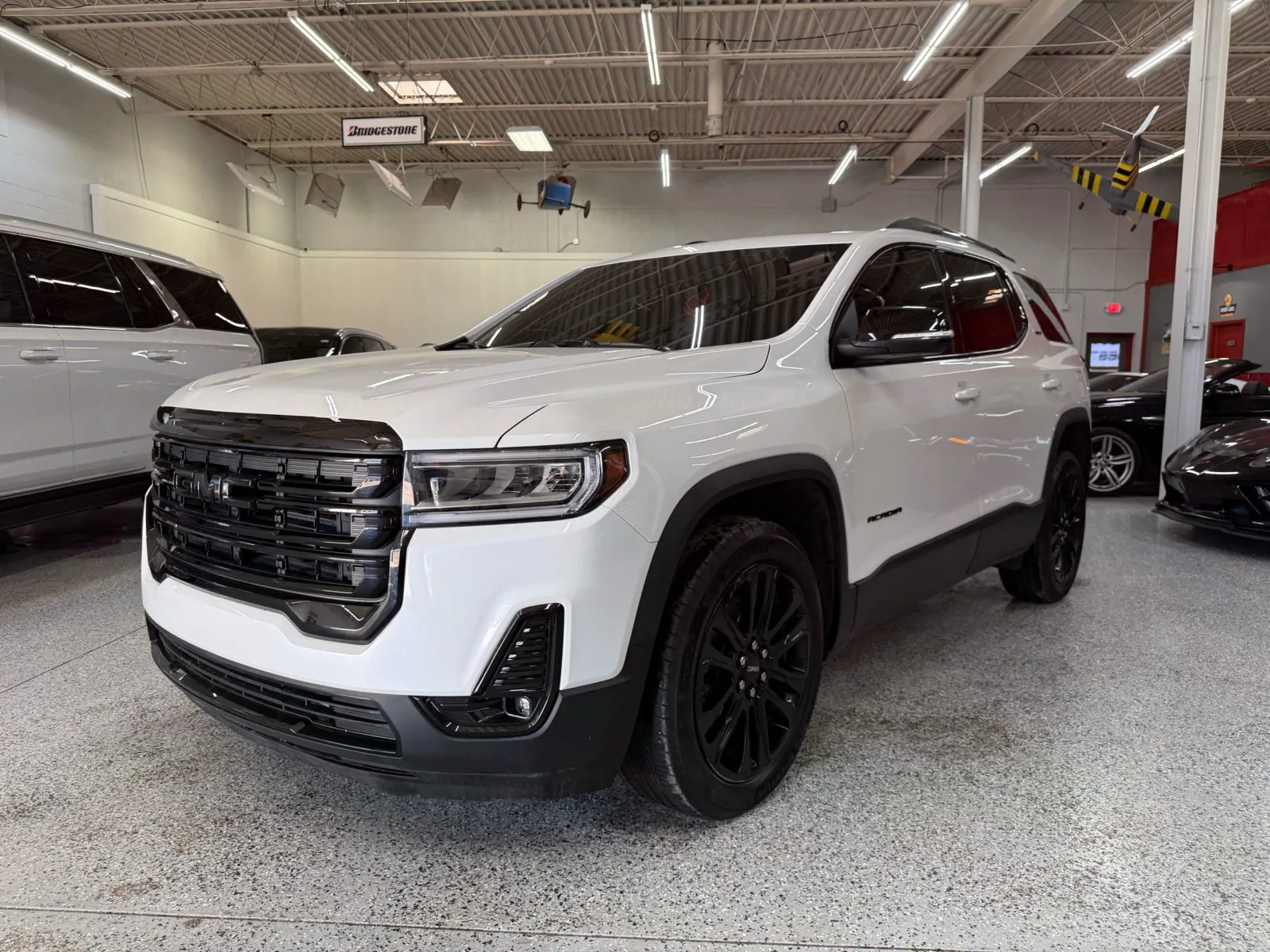 2023 GMC Acadia AWD SLT for sale in Troy, MI