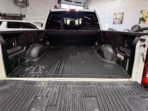 More photos of 2023 Ford F-250 LARIAT at City of Cars, MI