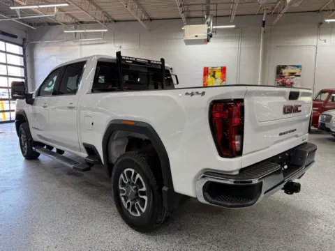 Another view of 2025 GMC Sierra 2500HD Crew Cab, Standard Bed, SLE, 4WD for sale in Troy, MI at City of Cars