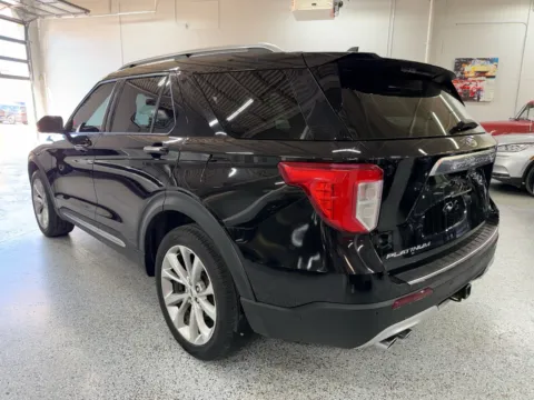 Another view of 2021 Ford Explorer Platinum for sale in Troy, MI at City of Cars