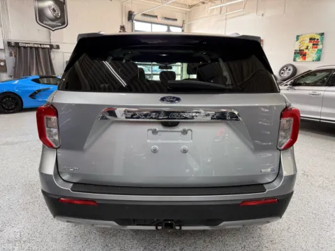 More photos of 2020 Ford Explorer XLT at City of Cars, MI