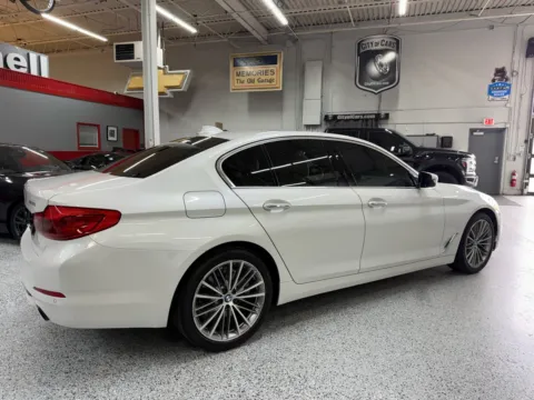 More photos of 2018 BMW 530i xDrive at City of Cars, MI