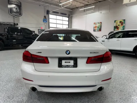 More photos of 2018 BMW 530i xDrive at City of Cars, MI