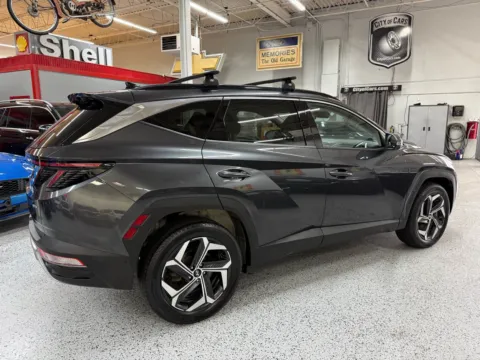 More photos of 2022 Hyundai Tucson Limited at City of Cars, MI