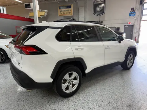 More photos of 2021 Toyota RAV4 XLE at City of Cars, MI